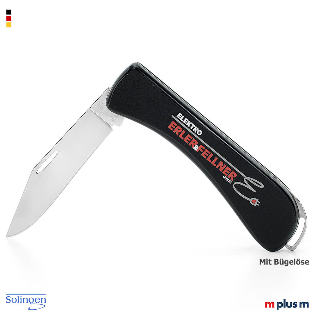 Klappmesser mit Metallklinge und schwarzem Griff in Schrägansicht geöffnet mit farbiger Bedruckung auf dem Griff